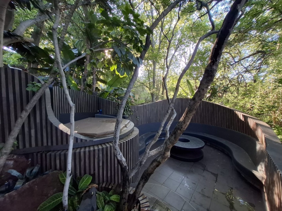 5 Bedroom Property for Sale in Protea Park North West